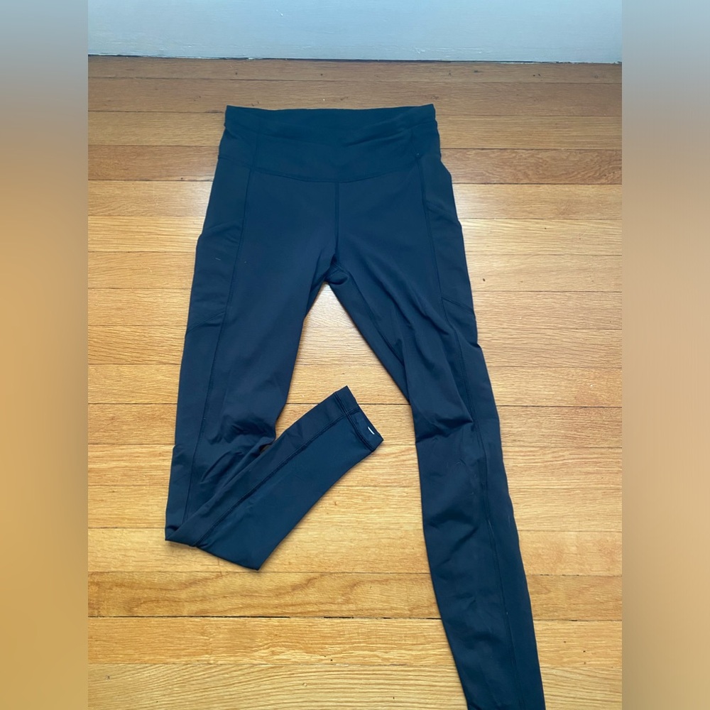 Lululemon black leggings